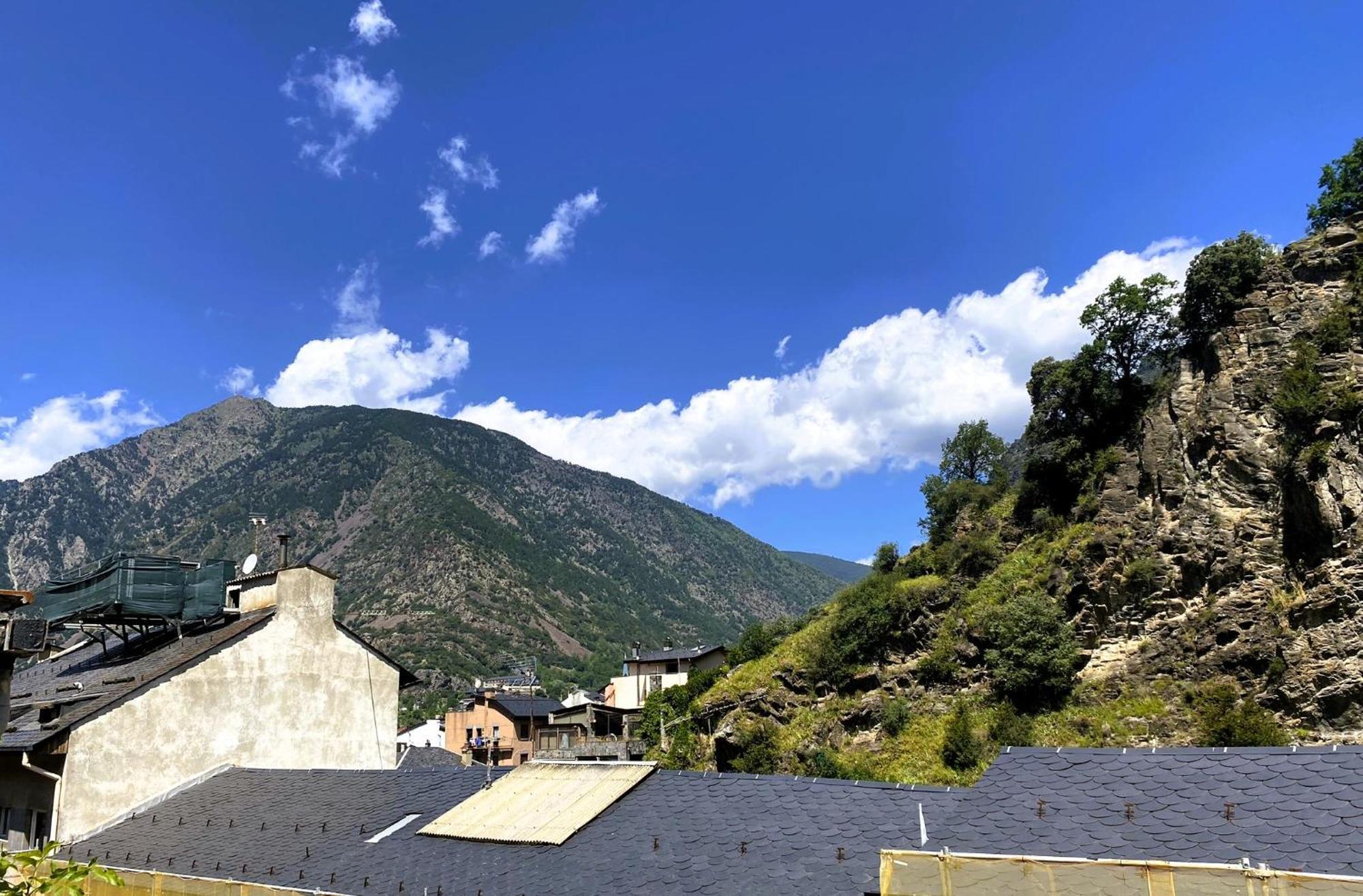 Alberg Els Andes Andorra la Vella Bagian luar foto